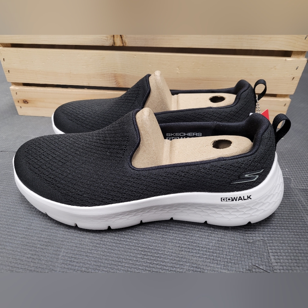 Skechers Go Walk Flex Black and White Slip-On wide fit women's 9.5